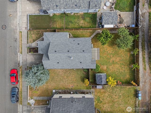 1120 N Montgomery Avenue, Bremerton, WA 98312