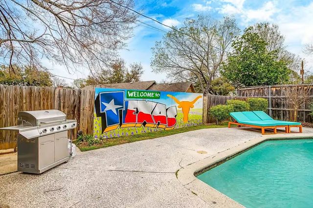 2426 Nottingham Place, Grand Prairie, TX 75050