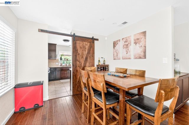 5549 Bridgeport Cir., Livermore, CA 94551