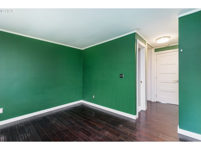 16425 Se STERLING Cir, Milwaukie, OR 97267