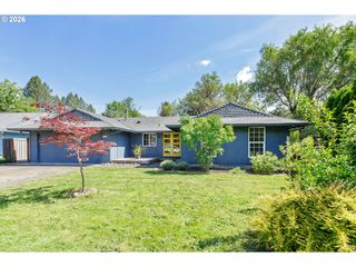 16425 Se STERLING Cir, Milwaukie, OR 97267