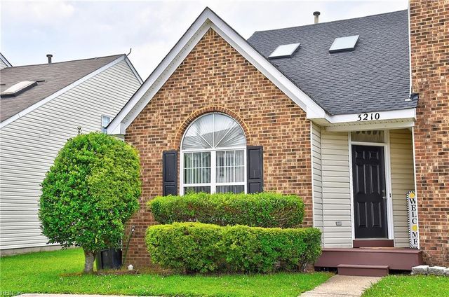 3210 Forest Green DR, Virginia Beach, VA 23453