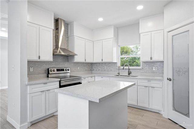 1212 Esperanza Street, Mercedes, TX 78570