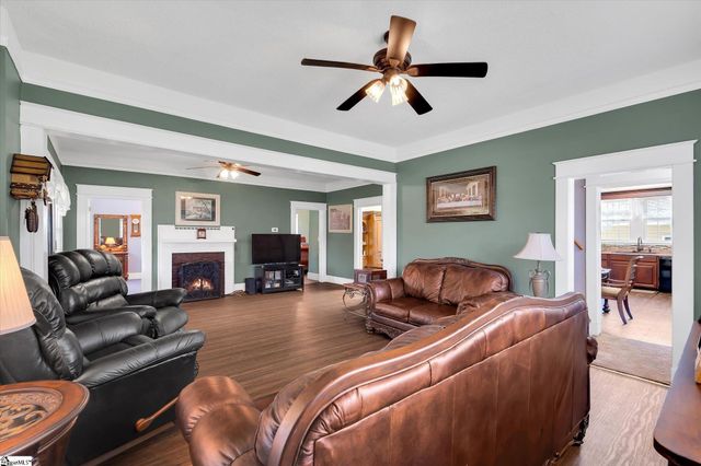 2100 Marchbanks Avenue, Anderson, SC 29621