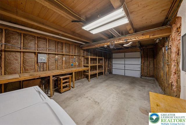 111 View Court, East Stroudsburg, PA 18302