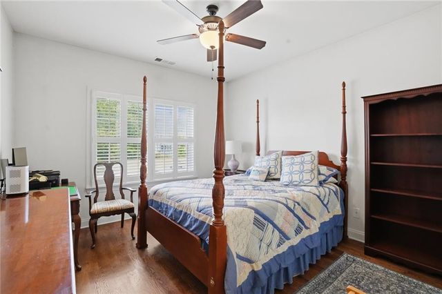 423 Spring Lake Hills, White, GA 30184