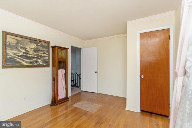 8350 BEAR CREEK DR, Baltimore, MD 21222