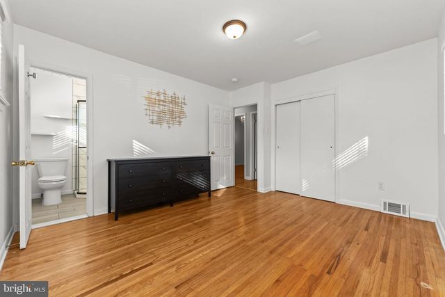 1103 QUEEN DR, West Chester, PA 19380