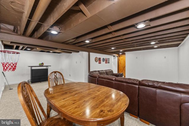 1103 QUEEN DR, West Chester, PA 19380