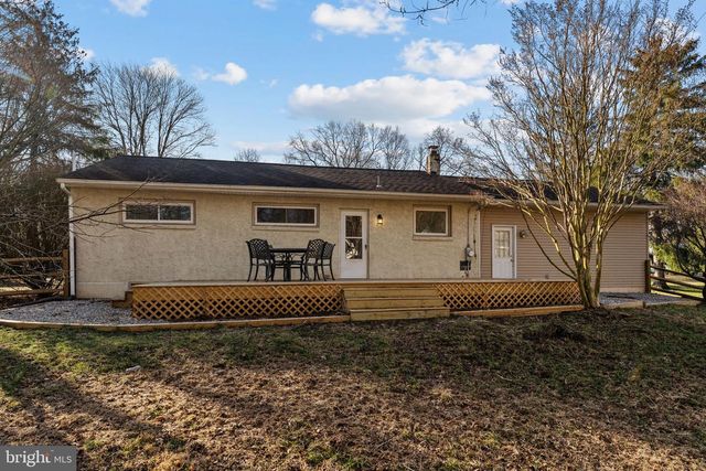 1103 QUEEN DR, West Chester, PA 19380