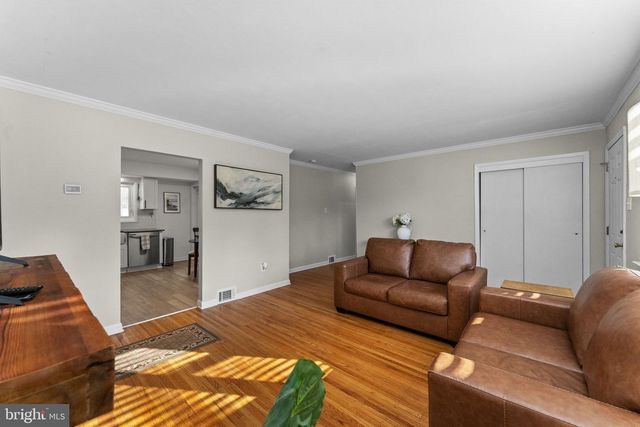 1103 QUEEN DR, West Chester, PA 19380