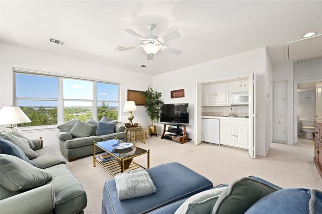 713 Sunfish ST, Lakeway, TX 78734