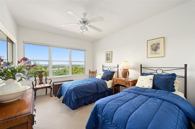 713 Sunfish ST, Lakeway, TX 78734
