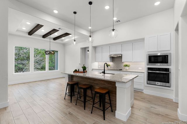 524 Restless Wind, Spring Branch, TX 78070