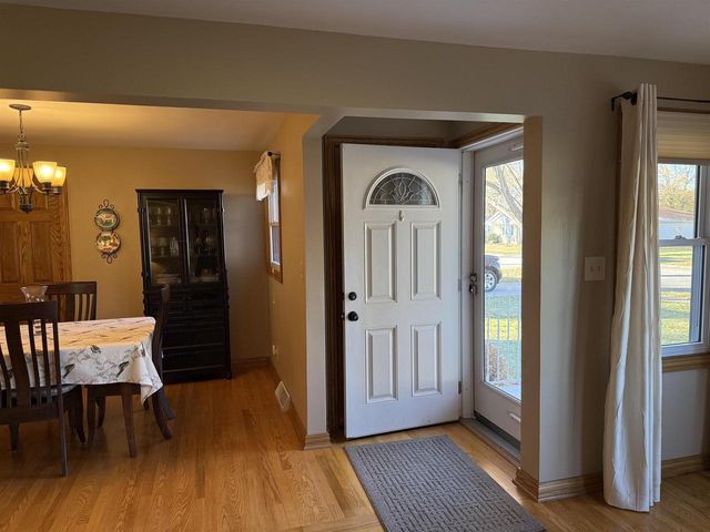 833 COLONIAL AVENUE, Green Bay, WI 54304