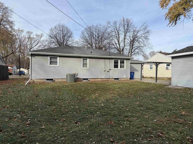 833 COLONIAL AVENUE, Green Bay, WI 54304