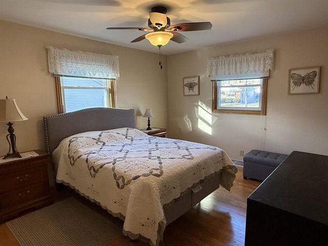 833 COLONIAL AVENUE, Green Bay, WI 54304