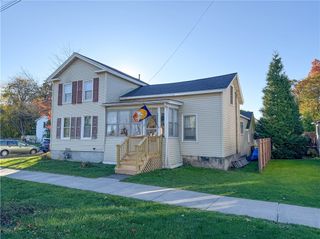 32 White Street, Seneca Falls, NY 13148