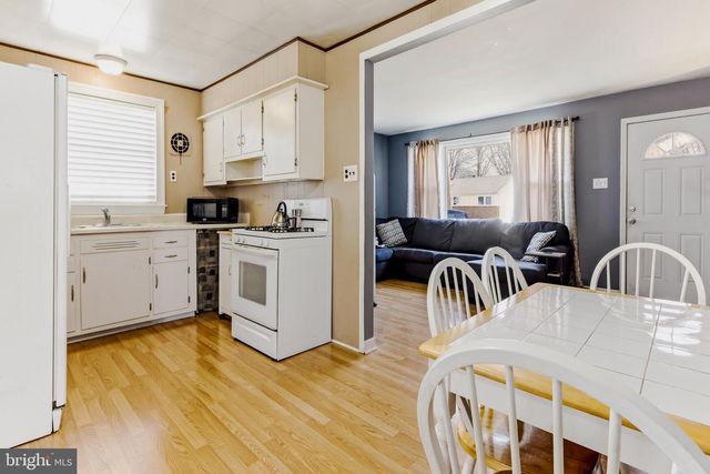 1137 LAWNTON AVE, West Deptford, NJ 08096