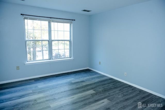 2162 Ash Court, South Brunswick, NJ 08852