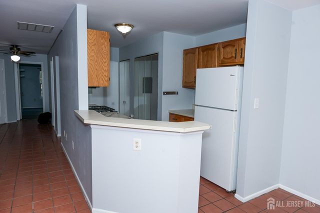 2162 Ash Court, South Brunswick, NJ 08852