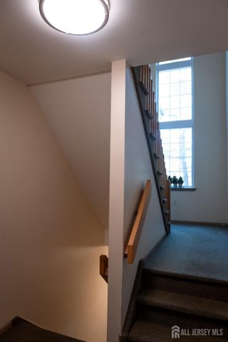 2162 Ash Court, South Brunswick, NJ 08852