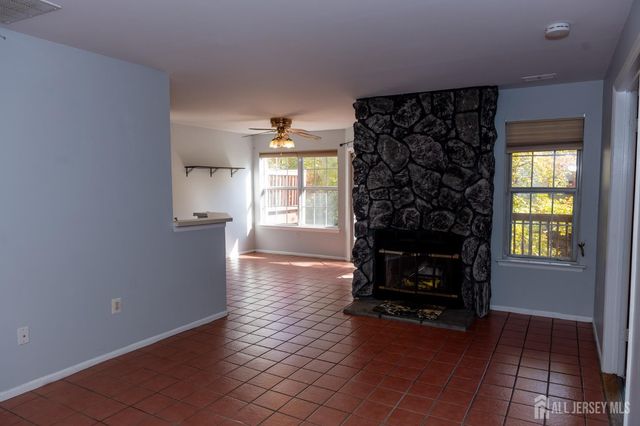 2162 Ash Court, South Brunswick, NJ 08852