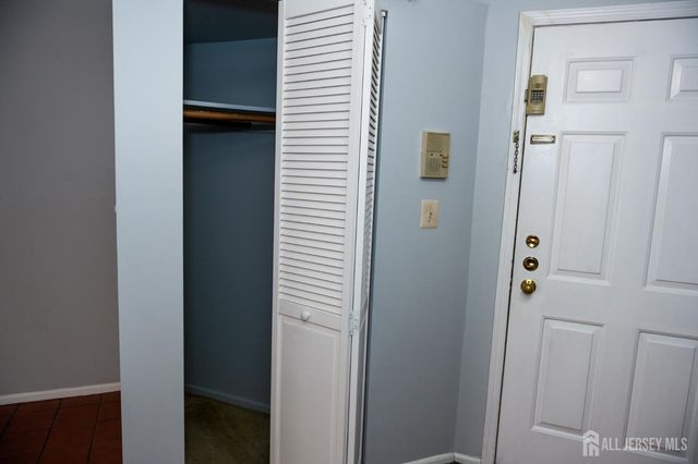 2162 Ash Court, South Brunswick, NJ 08852