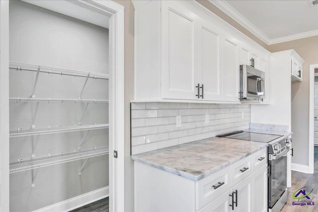 208 Eric Court, Byron, GA 31008