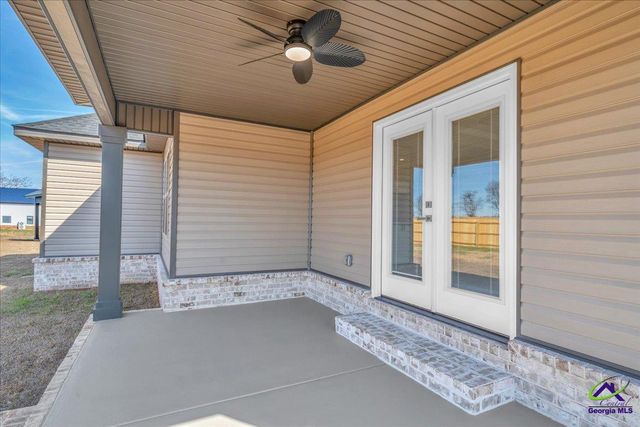 208 Eric Court, Byron, GA 31008