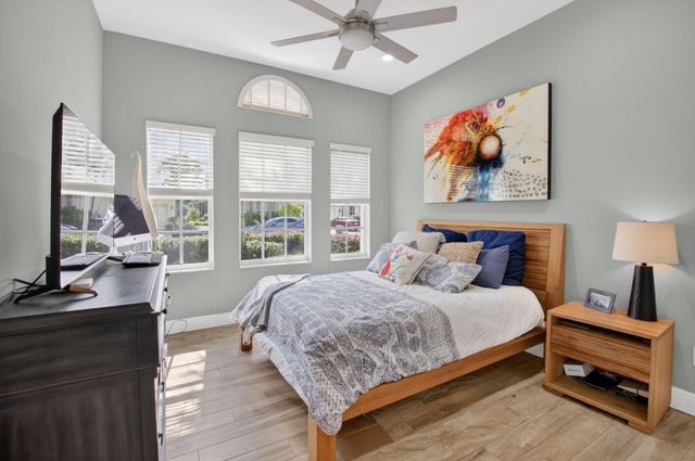 7873 Royal Lace Terrace, Lake Worth, FL 33467