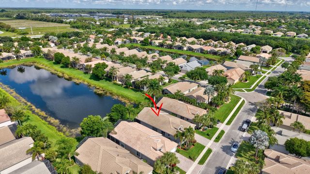 7873 Royal Lace Terrace, Lake Worth, FL 33467