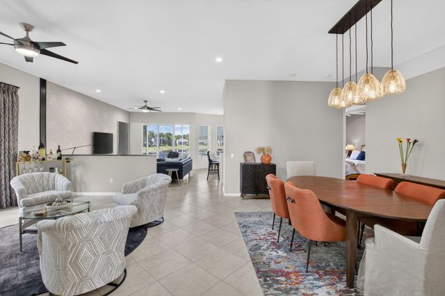 7873 Royal Lace Terrace, Lake Worth, FL 33467