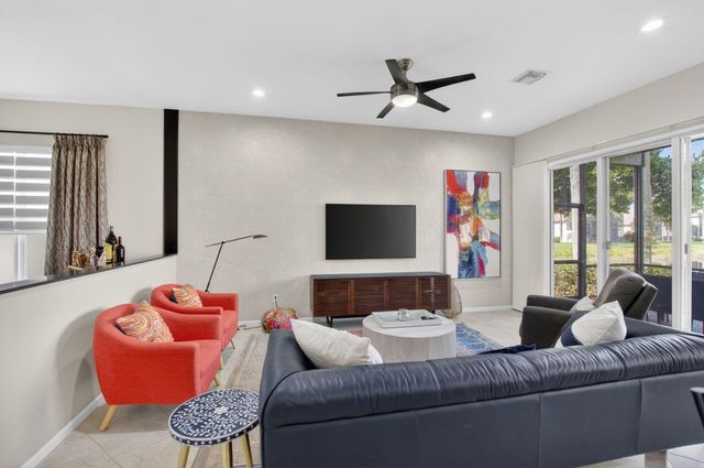 7873 Royal Lace Terrace, Lake Worth, FL 33467