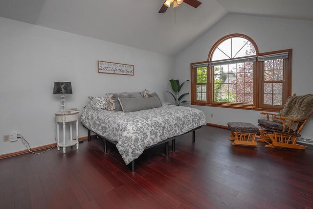 N75W23408 Ridgeview CIRCLE, Sussex, WI 53089