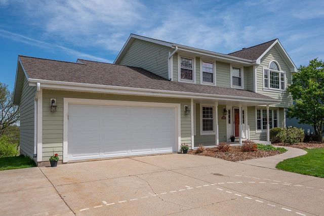 N75W23408 Ridgeview CIRCLE, Sussex, WI 53089