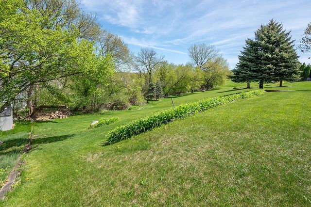 N75W23408 Ridgeview CIRCLE, Sussex, WI 53089