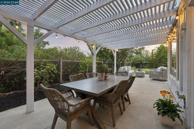 732 Trent Terrace, Danville, CA 94506