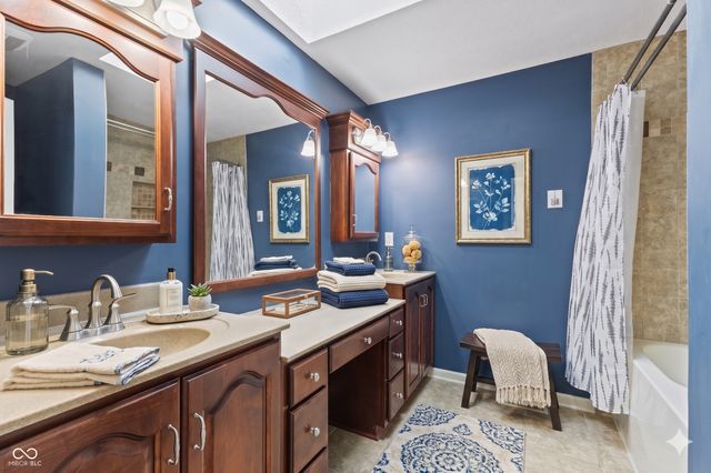 40 Carolyn Drive, Seymour, IN 47274