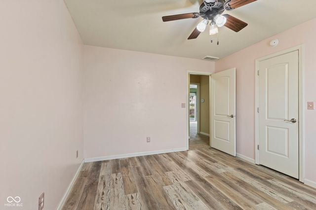 40 Carolyn Drive, Seymour, IN 47274