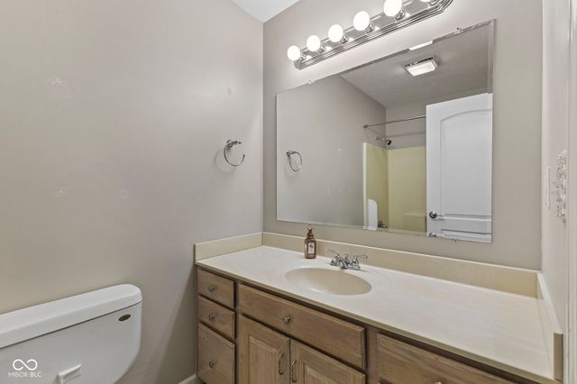 40 Carolyn Drive, Seymour, IN 47274