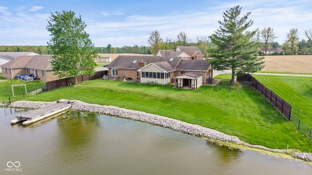 40 Carolyn Drive, Seymour, IN 47274