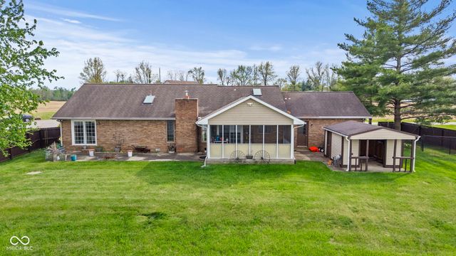40 Carolyn Drive, Seymour, IN 47274