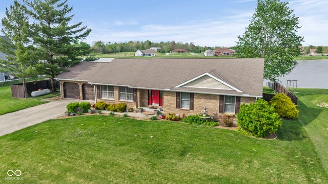 40 Carolyn Drive, Seymour, IN 47274