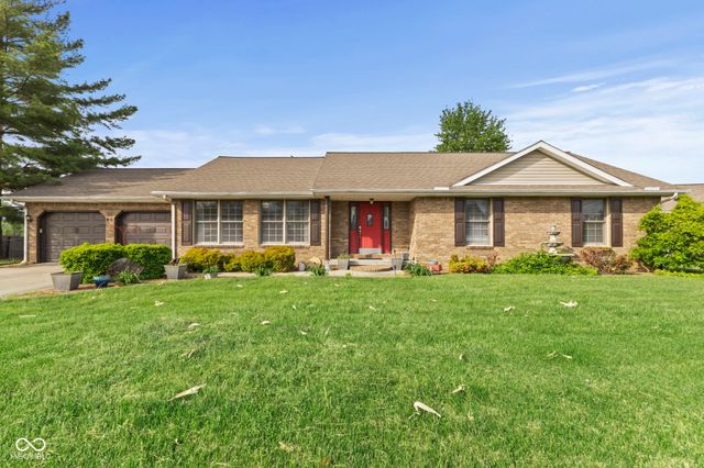40 Carolyn Drive, Seymour, IN 47274