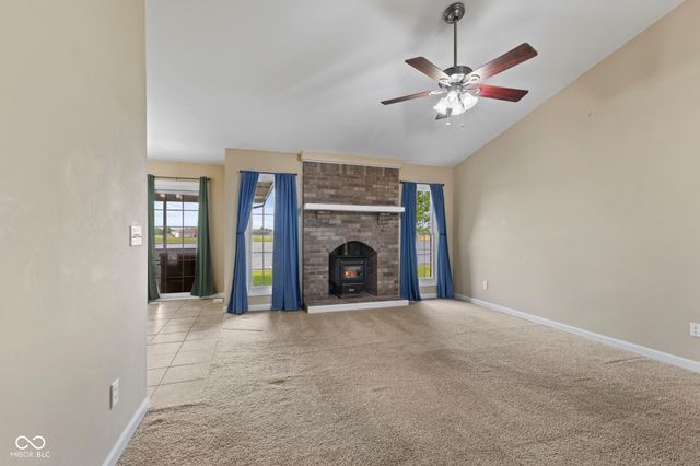 40 Carolyn Drive, Seymour, IN 47274