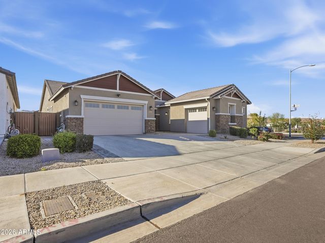 4221 W CARMEN Street, Laveen, AZ 85339