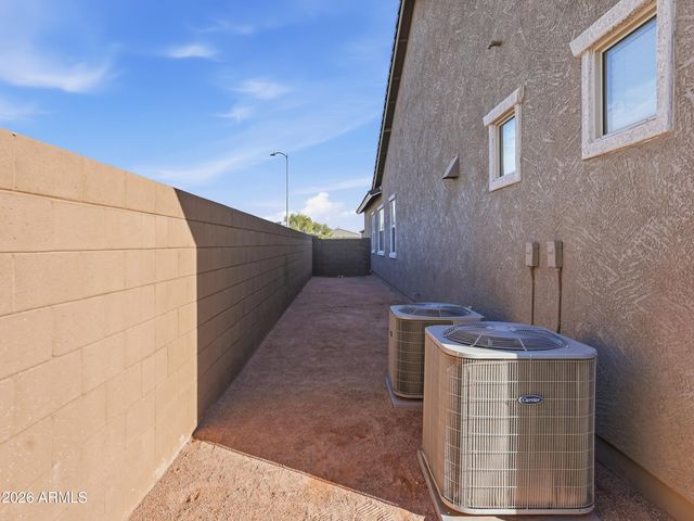 4221 W CARMEN Street, Laveen, AZ 85339