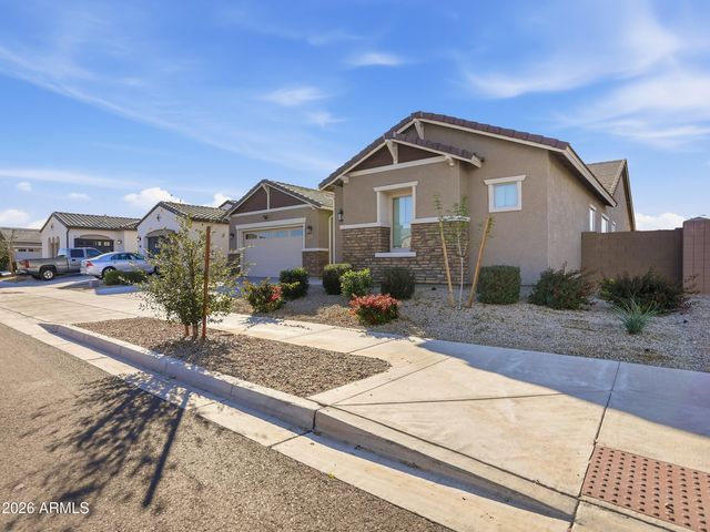 4221 W CARMEN Street, Laveen, AZ 85339