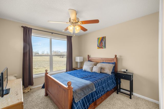 708 Patchett Drive NE, Mitchellville, IA 50169